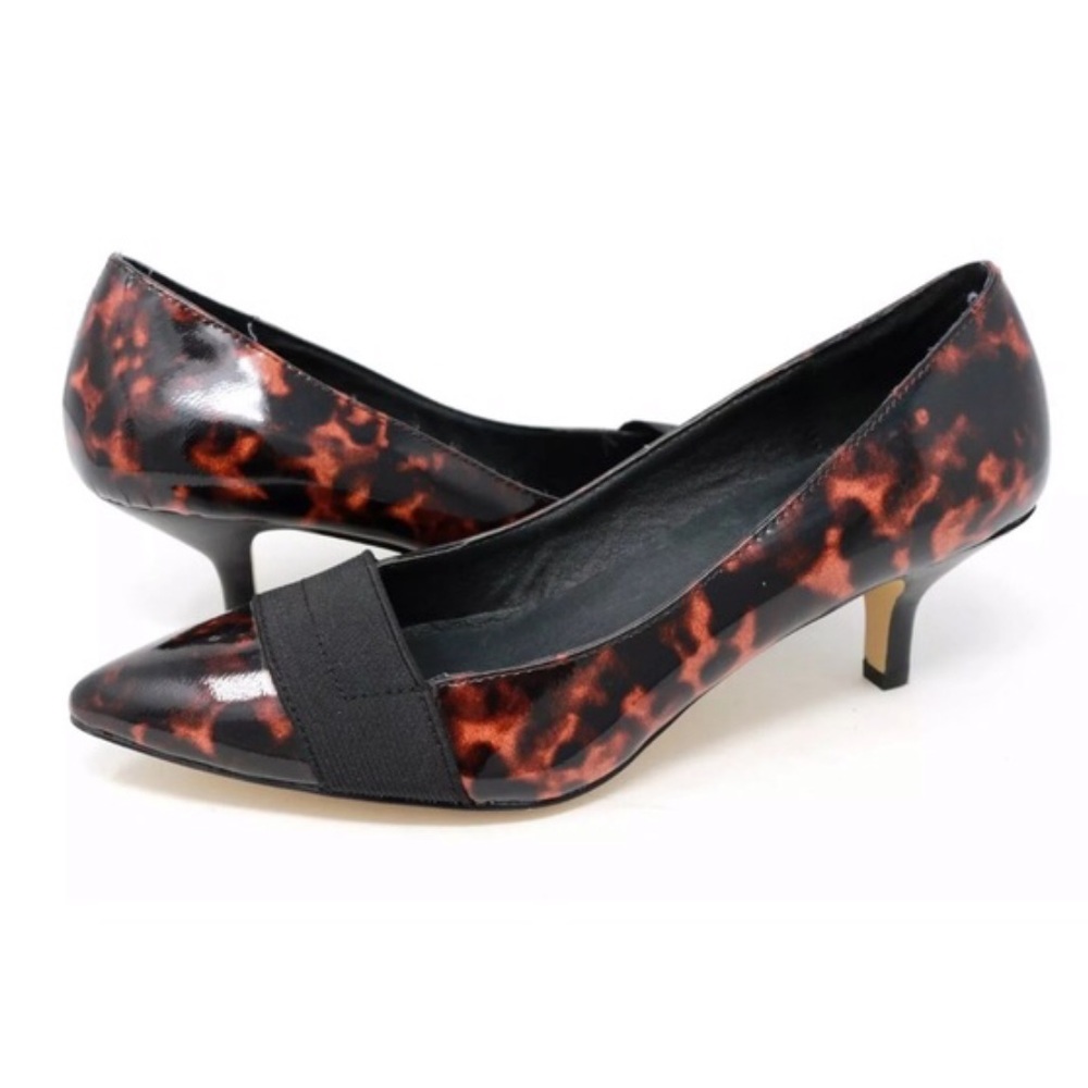 Donald Pliner Tortoise Print Kitten Heel Pumps size 8.5 M